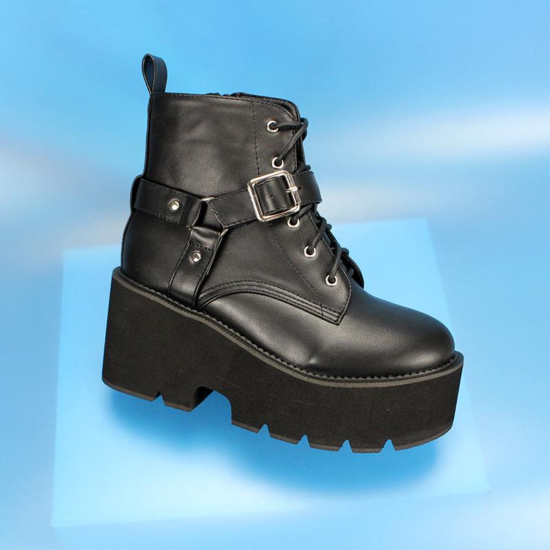 Women's Gothic Punk Zipper Buckle Platform Boots