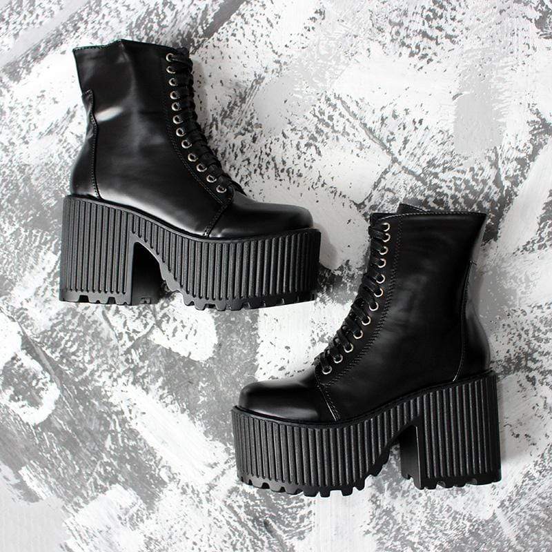 Kobine Women's Gothic Punk Zipper Platform Buskin Boots
