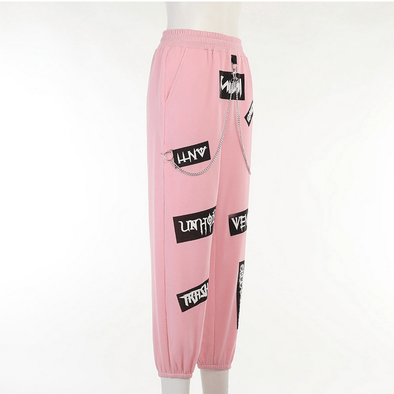 Women's Grunge Tag Printed Chain Jogger Pants