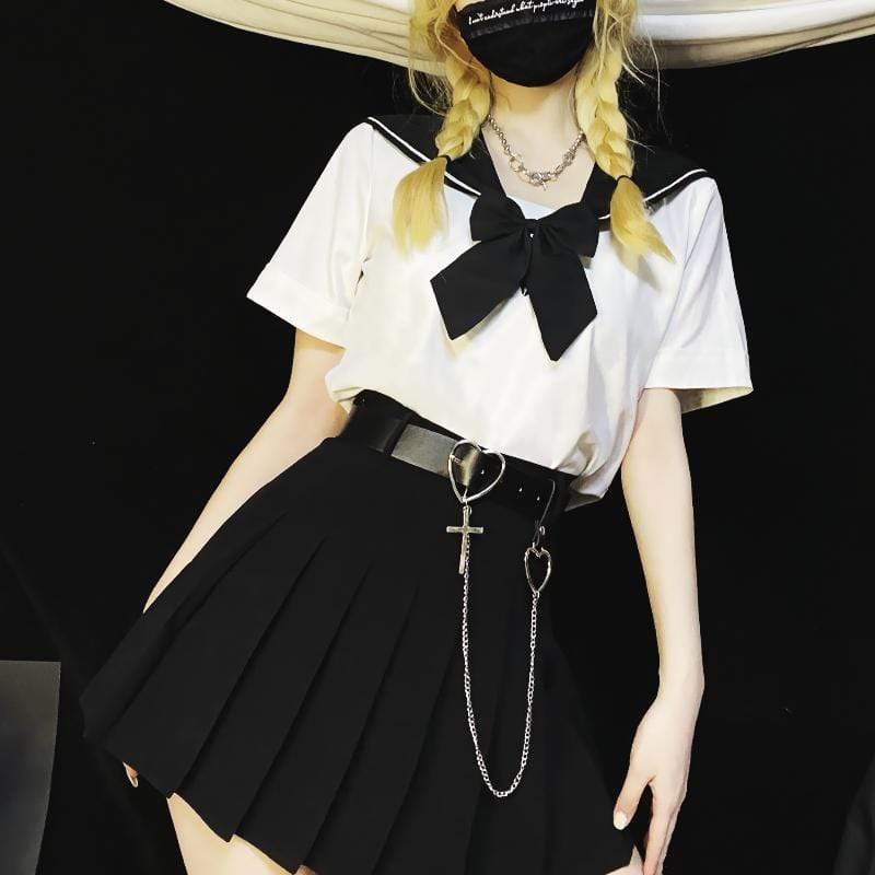 Women's High-waisted JK Pleated Skirts with Loving Heart Belt