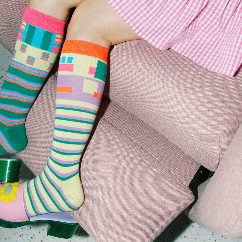 Pink Kawaii Women's Stripes Asymmetrical Knee-high Socks