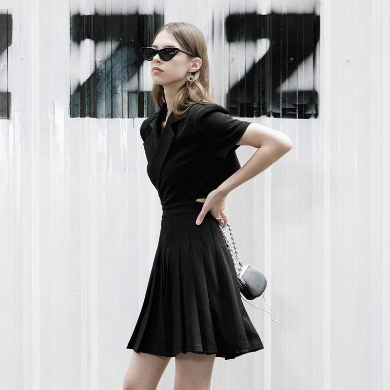 Women's Grunge Tailored Collar Cutout Black Pleated Dress