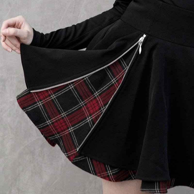 Women's Grunge Black Skirts Splicing Zips Plaid Skirts